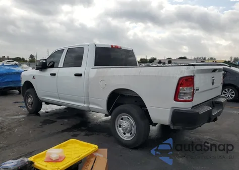 3C6UR5CL2RG325226